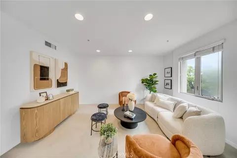 Other - 931 E Walnut #307, Pasadena, CA 91106 photo 5 of 8