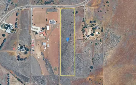 39250 Bouquet Canyon Rd, Palmdale, CA 93551