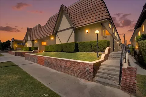 32 N 3rd #E, Alhambra, CA 91801