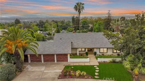 3948 Park Vista Dr, Pasadena, CA 91107