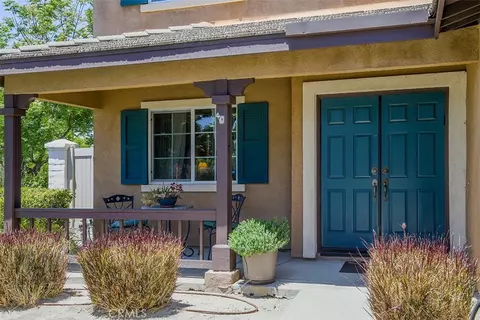 Exterior - 32406 Francisco Pl, Temecula, CA 92592 photo 2 of 13