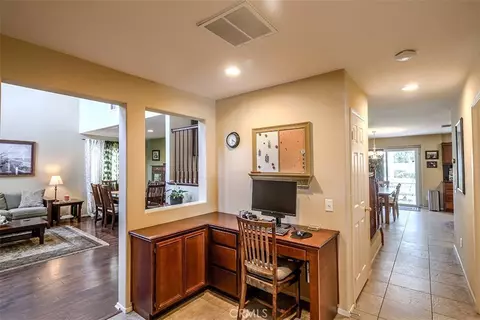 Entry Way - 32406 Francisco Pl, Temecula, CA 92592 photo 2 of 6