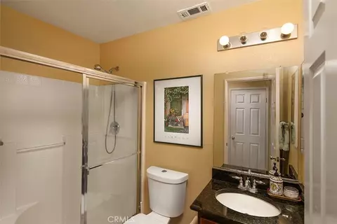 Bath - 32406 Francisco Pl, Temecula, CA 92592 photo 1 of 4