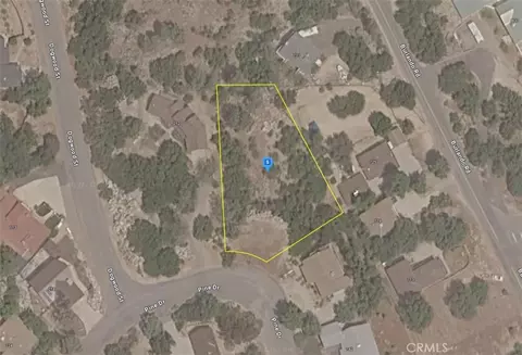 204 Pine Dr, Kernville, CA 93238
