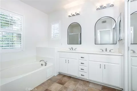 Bath - 38 Eaglecreek, Irvine, CA 92618 photo 2 of 3