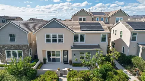 382 Chorus, Irvine, CA 92618
