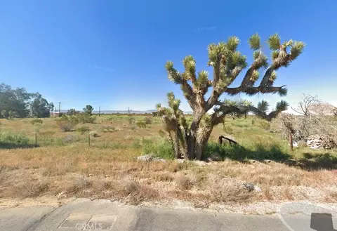 5473 Backus Rd, Mojave, CA 93501