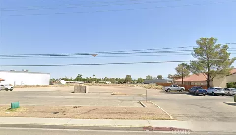 310 E Ridgecrest Blvd, Ridgecrest, CA 93555 photo 2
