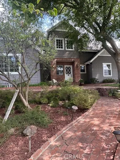 155 W Grandview, Sierra Madre, CA 91024