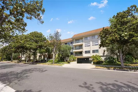 420 S Madison Ave #301, Pasadena, CA 91101