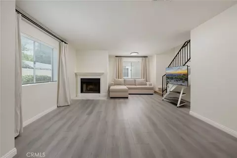 Living - 102 Harkness Ave #8, Pasadena, CA 91106 photo 1 of 3