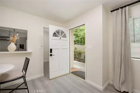 Entry Way - 102 Harkness Ave #8, Pasadena, CA 91106 photo 1 of 2