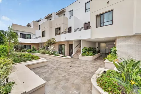 Exterior - 2428 E Del Mar Blvd #206, Pasadena, CA 91107 photo 2 of 5