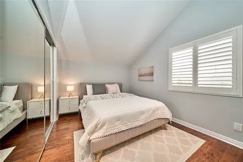 Bedroom - 1960 E Villa, Pasadena, CA 91107 photo 1 of 9
