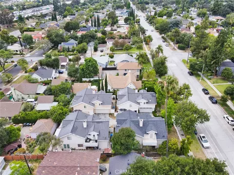 View/Area - 1960 E Villa, Pasadena, CA 91107 photo 1 of 5