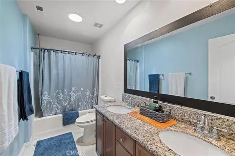 Bath - 14392 Smith River Rd, Eastvale, CA 92880 photo 3 of 3