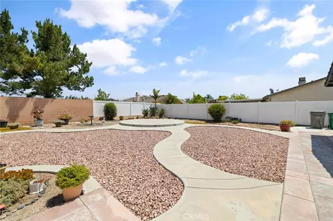 Exterior - 14392 Smith River Rd, Eastvale, CA 92880 photo 11 of 18