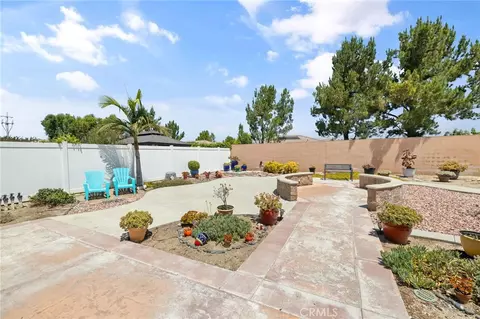 Exterior - 14392 Smith River Rd, Eastvale, CA 92880 photo 10 of 18