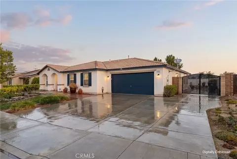 Exterior - 14392 Smith River Rd, Eastvale, CA 92880 photo 7 of 18