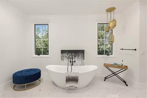 Bath - 339 W Longden Ave, Arcadia, CA 91007 photo 4 of 6