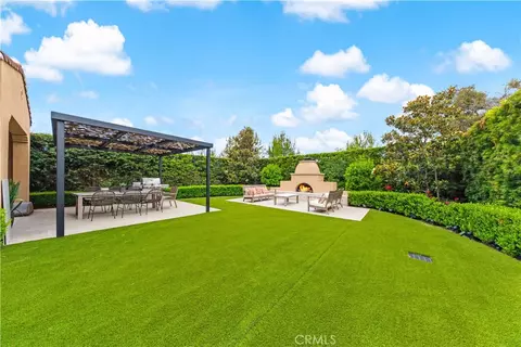 121 Whisper Rock, Irvine, CA 92602