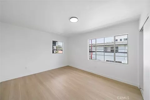 Bedroom - 425 N Raymond Ave, Pasadena, CA 91103 photo 4 of 5