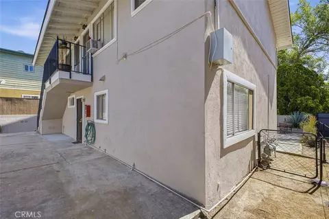 Exterior - 63 S Daisy, Pasadena, CA 91107 photo 8 of 9