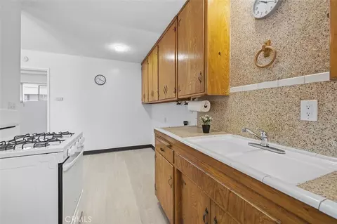Kitchen - 63 S Daisy, Pasadena, CA 91107 photo 1 of 1