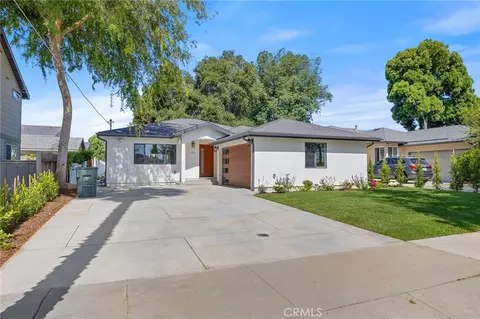171 S Daisy Ave, Pasadena, CA 91107