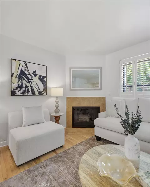 Living - 965 E Del Mar #3, Pasadena, CA 91106 photo 1 of 5
