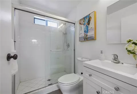 Bath - 965 E Del Mar #3, Pasadena, CA 91106 photo 3 of 3