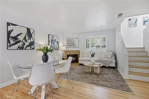 Living - 965 E Del Mar #3, Pasadena, CA 91106 photo 2 of 5