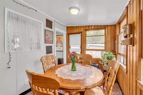 Dining - 710 E Greystone, Monrovia, CA 91016 photo 2 of 3