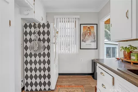 Kitchen - 710 E Greystone, Monrovia, CA 91016 photo 2 of 7