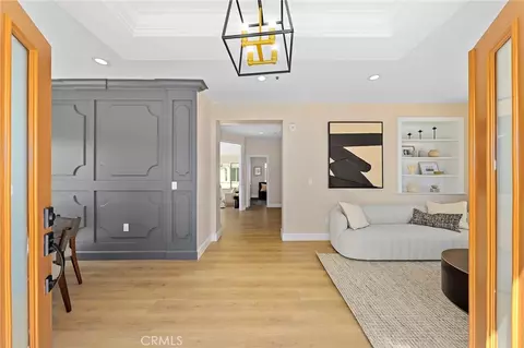 Entry Way - 67 S Craig Ave #2, Pasadena, CA 91107 photo 1 of 3