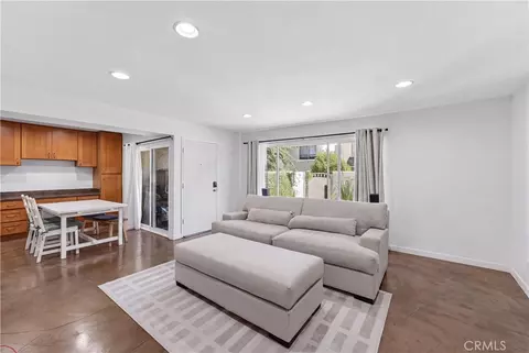 148 Casuda Canyon Dr #C, Monterey Park, CA 91754
