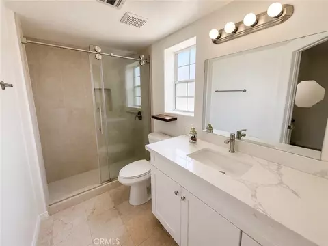 Bath - 2427 S Baldwin #A, Arcadia, CA 91007 photo 1 of 1