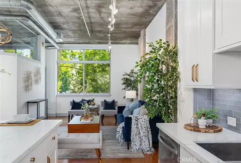 840 E Grn #130, Pasadena, CA 91101
