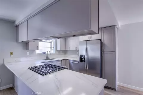 Kitchen - 331 Genoa #E, Monrovia, CA 91016 photo 3 of 3