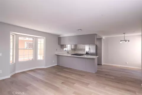 Living - 331 Genoa #E, Monrovia, CA 91016 photo 1 of 3