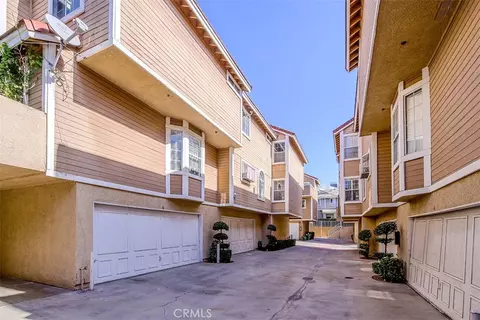 Exterior - 331 Genoa #E, Monrovia, CA 91016 photo 5 of 5