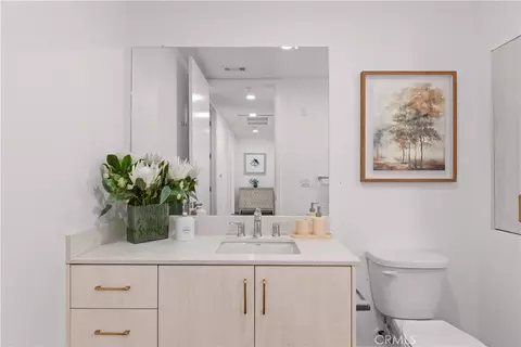 709 E Walnut St #227, Pasadena, CA 91101 photo 16