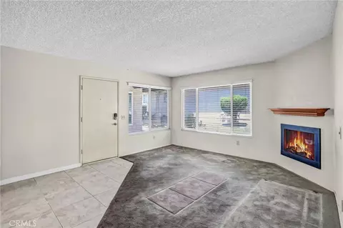Living - 2891 Canyon Crst #15, Riverside, CA 92507 photo 2 of 3