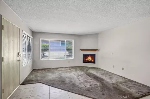 Living - 2891 Canyon Crst #15, Riverside, CA 92507 photo 1 of 3