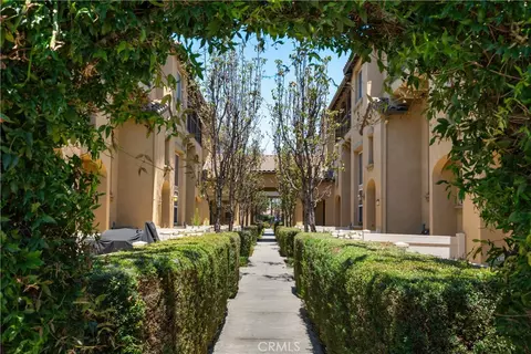 375 W Linden Dr, Orange, CA 92865