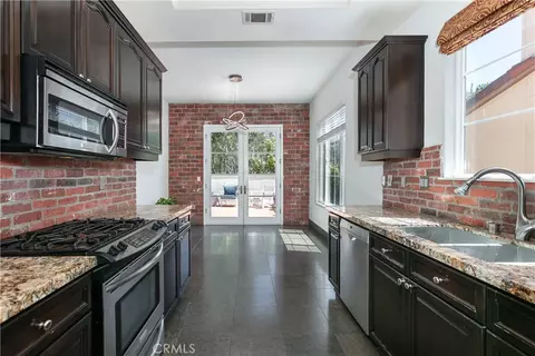 Kitchen - 1175 Corte Riviera, Camarillo, CA 93010 photo 3 of 3