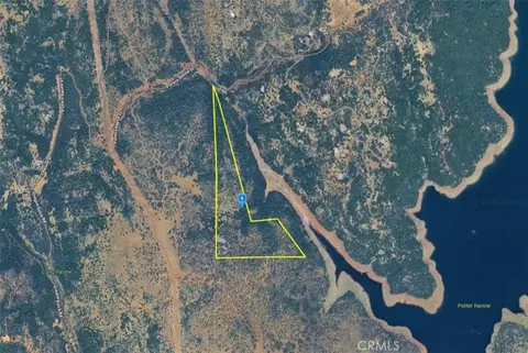 111 Potters Ravine Dr, Oroville, CA 95965