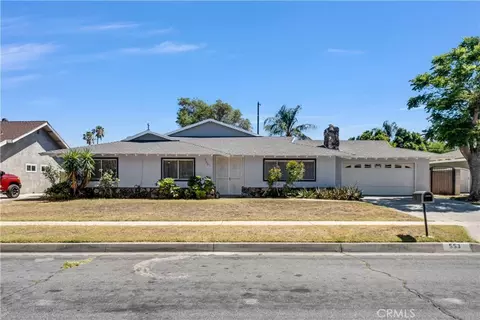 553 E Home, Rialto, CA 92376