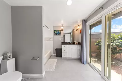 Bath - 5209 Ansdell, Arcadia, CA 91006 photo 3 of 4
