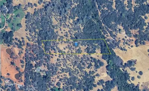 5080 Wolf Trl, Marysville, CA 95901